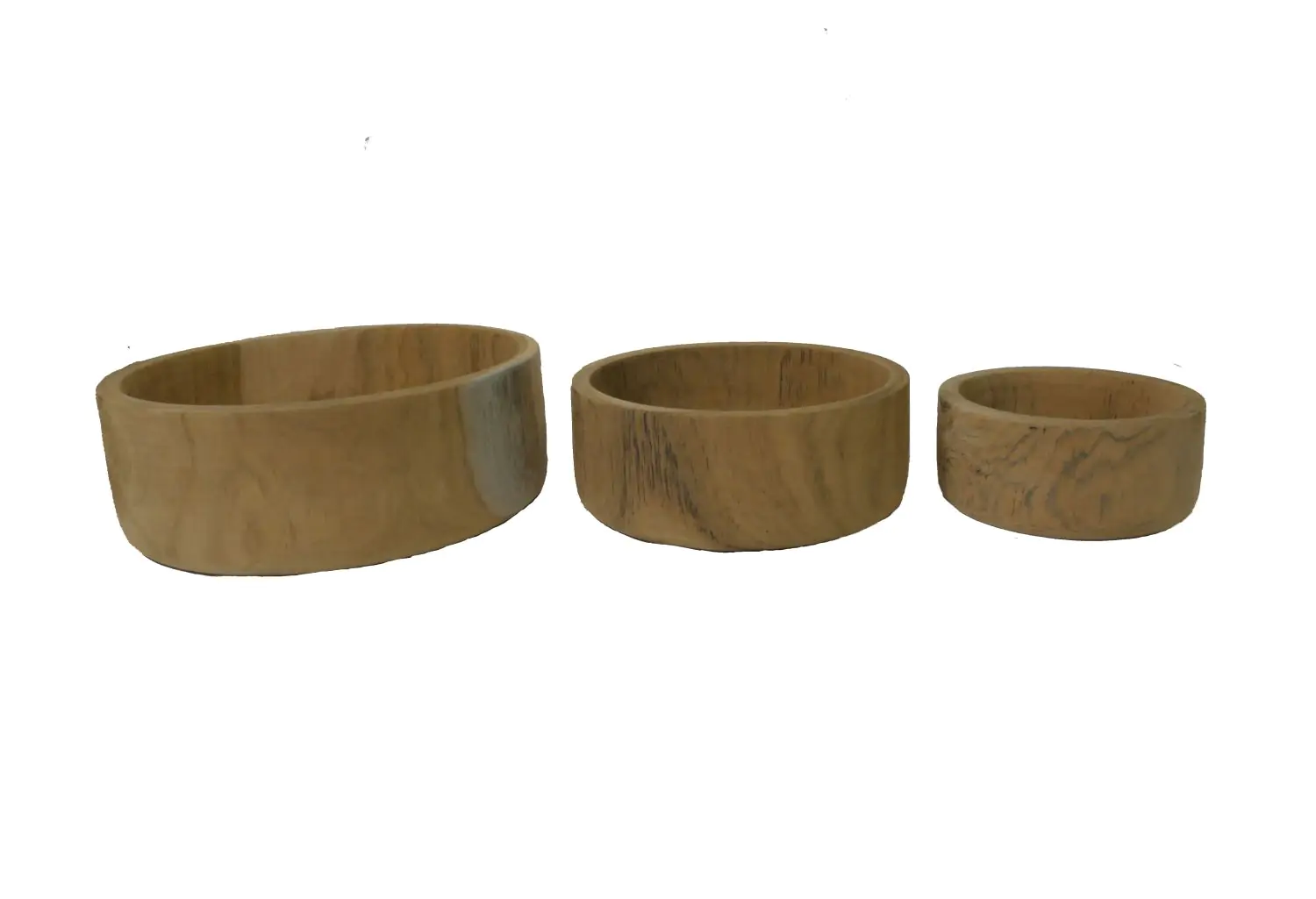  Product image 4 of the product “Salad bowls round, wide from teak root wood, Set of 3. Sizes: L: 25x25x9cm H. M:20x20x8cm H. S: 15x15x7cm H. ”